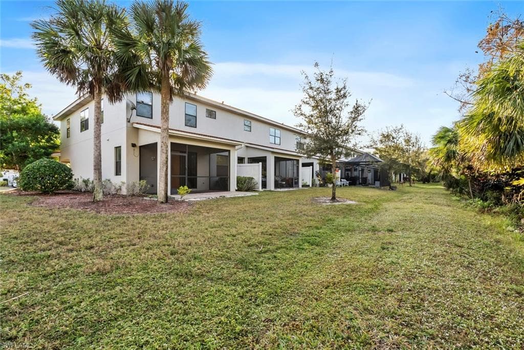 15320 Summit Place Cir, Naples, FL 34119-39