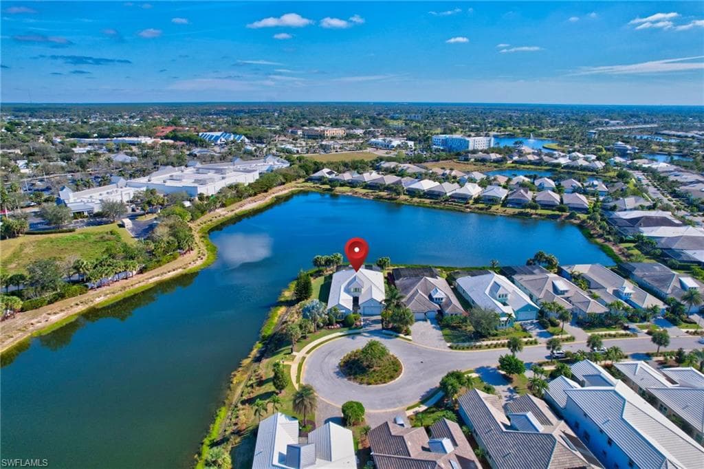 5046 Martinique Dr, Naples, FL 34113-47