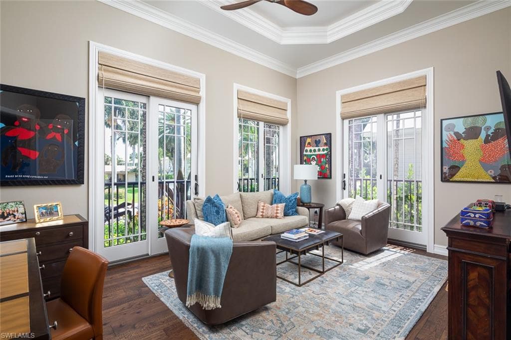426 13th Ave S, Naples, FL 34102-12