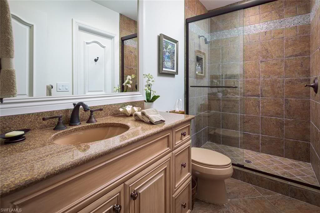 426 13th Ave S, Naples, FL 34102-18