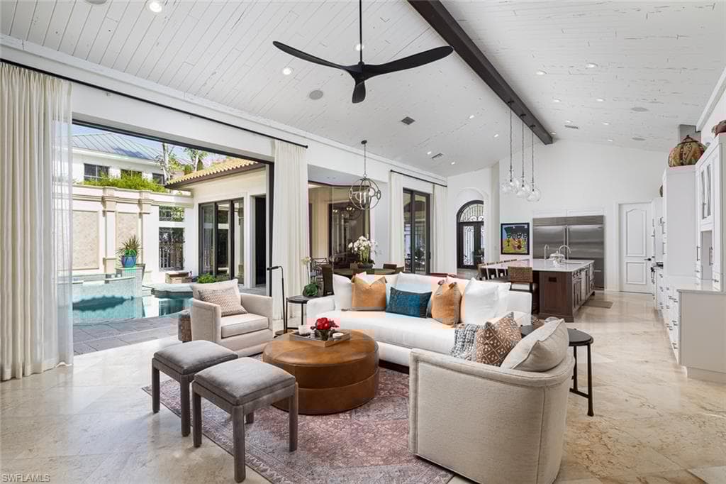 426 13th Ave S, Naples, FL 34102-6