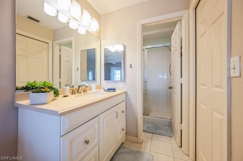 1325 Mainsail Dr 1213, Naples, FL 34114-27