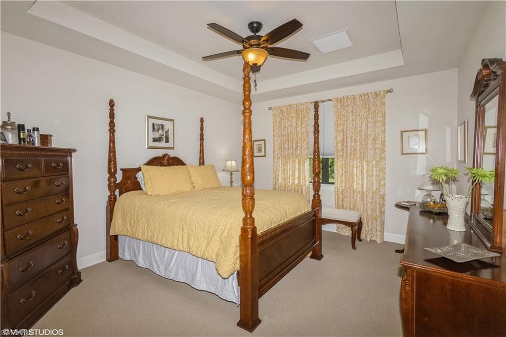 7248 Live Oak Dr, Naples, FL 34114-24
