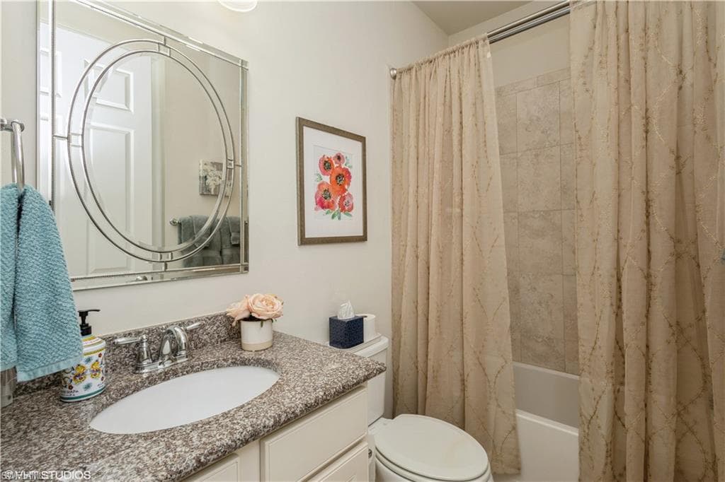 7248 Live Oak Dr, Naples, FL 34114-30