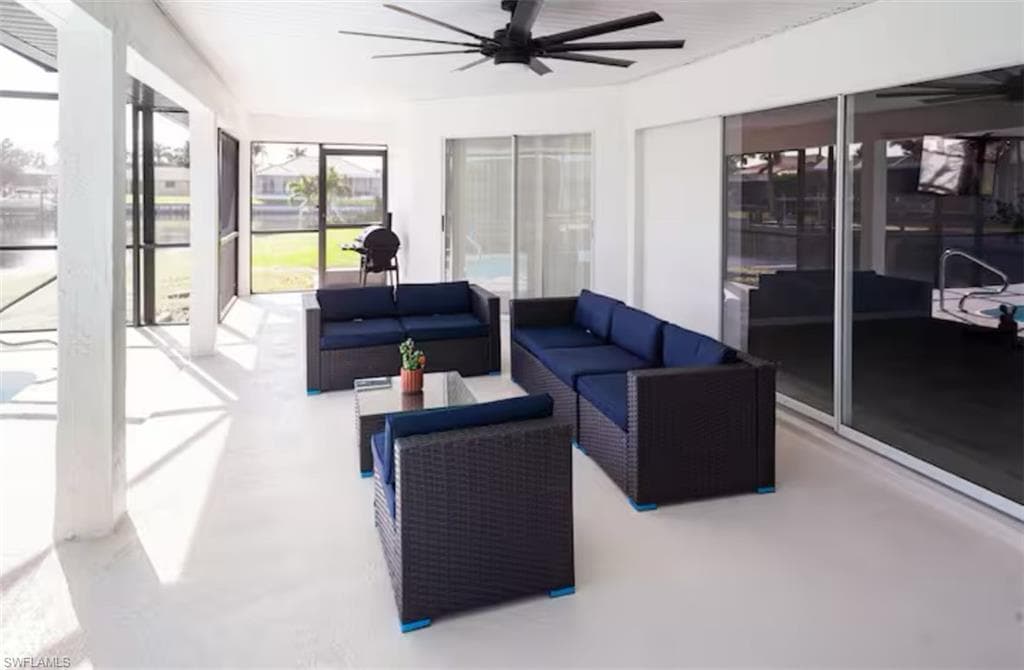 2861 23rd Pl, Cape Coral, FL 33914-37