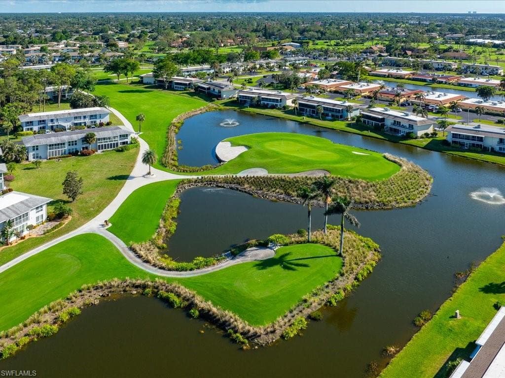 255 Palm Dr 255-2, Naples, FL 34112-22