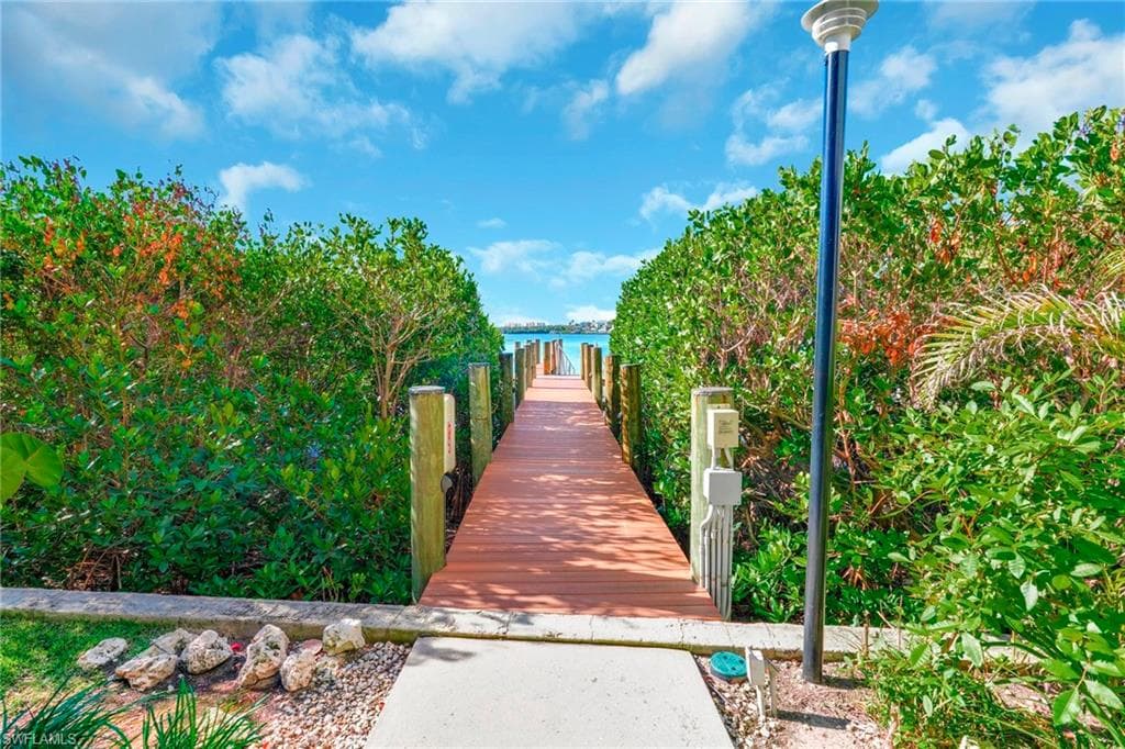 4835 Bonita Beach Rd 210, Bonita Springs, FL 34134-32