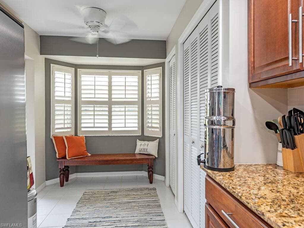 7360 Glenmoor Ln 4108, Naples, FL 34104-7