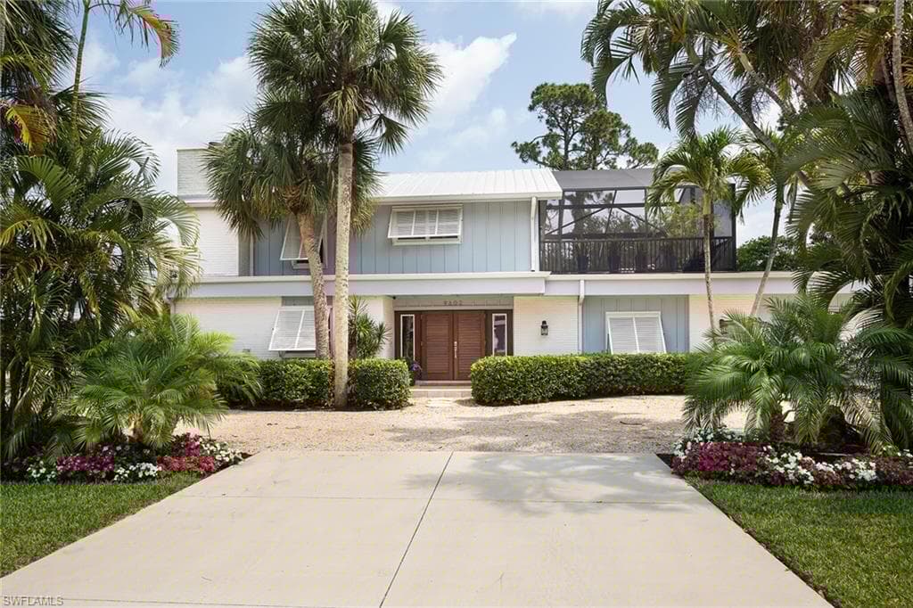 9602 Vanderbilt Dr, Naples, FL 34108-34