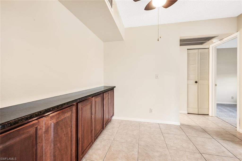 4345 27th Ct SW 6-201, Naples, FL 34116-14