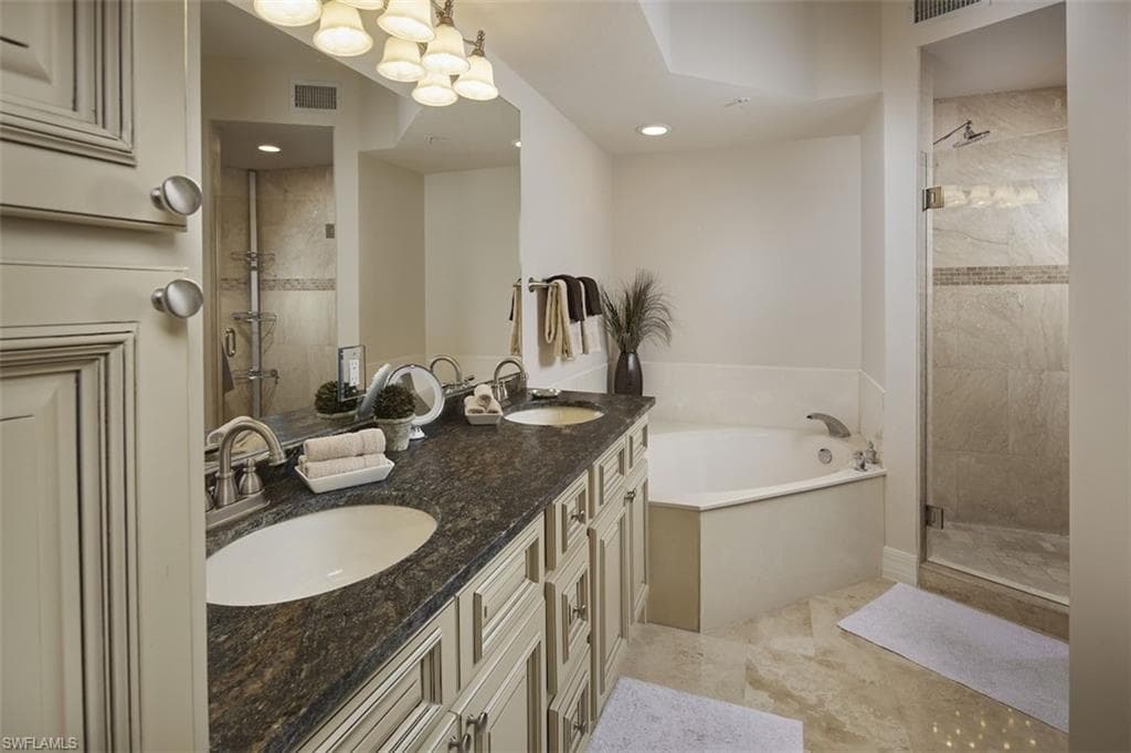 401 Bayfront Pl 3202, Naples, FL 34102-12