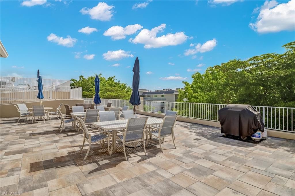 401 Bayfront Pl 3202, Naples, FL 34102-20
