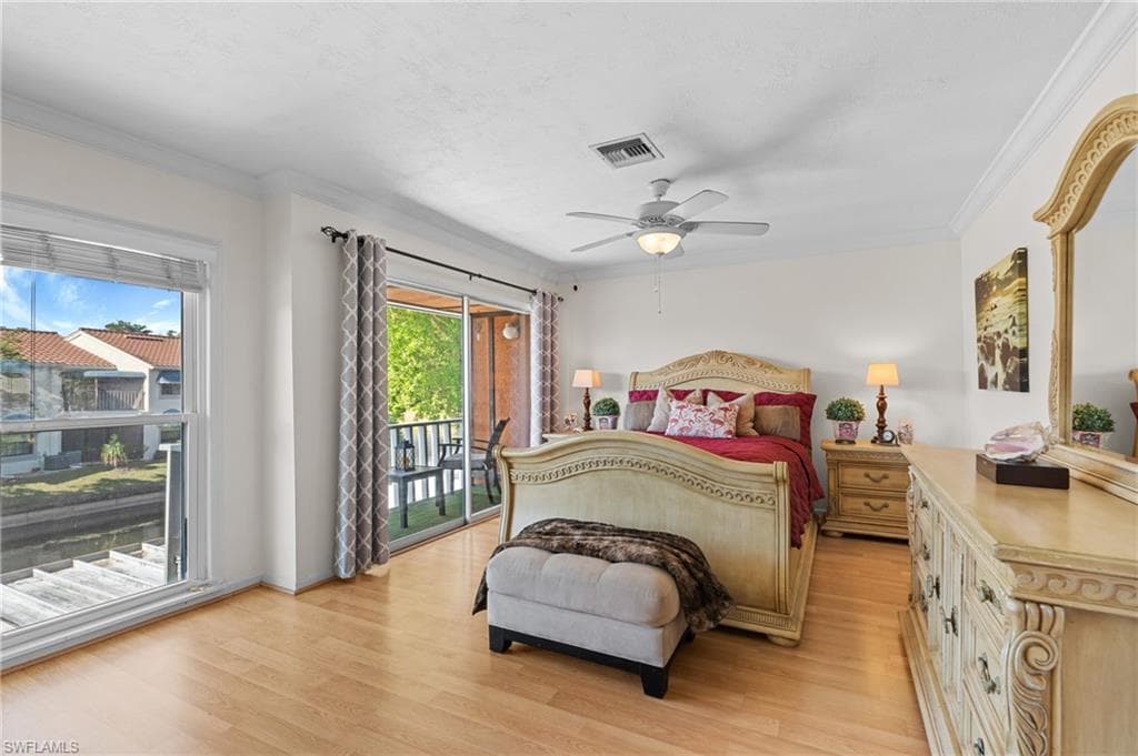 4263 Island Cir 3, Fort Myers, FL 33919-18
