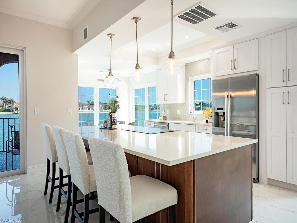 4000 Gulf Shore Blvd N 2000, Naples, FL 34103-4
