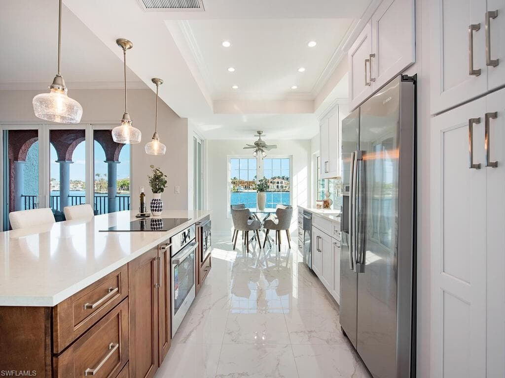 4000 Gulf Shore Blvd N 2000, Naples, FL 34103-5