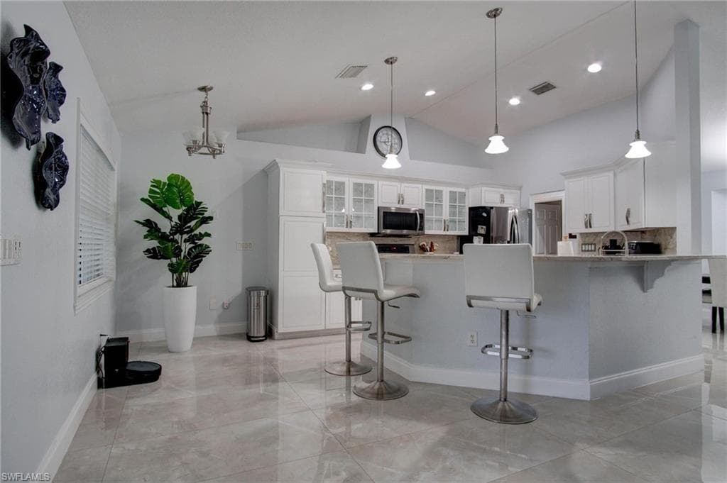 1885 Desoto Blvd N, Naples, FL 34120-16