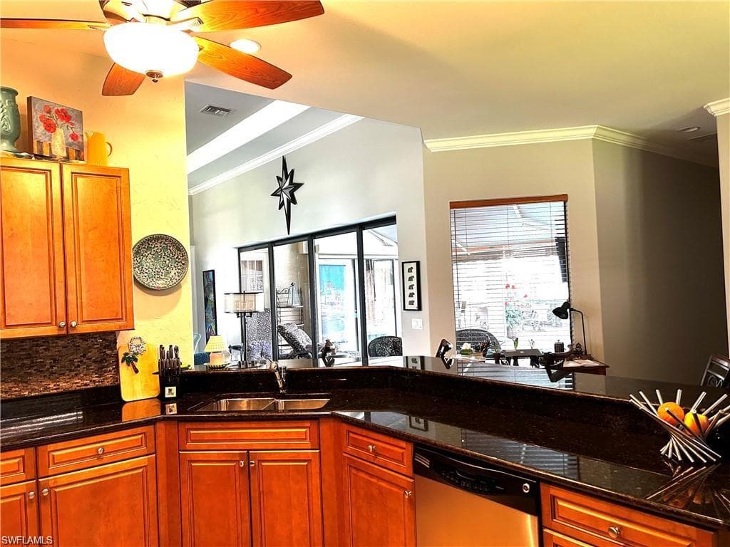 28404 Via Odanti Dr, Bonita Springs, FL 34135-9
