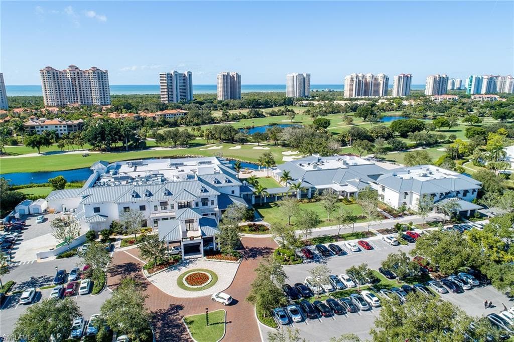 790 Bentwater Cir 203, Naples, FL 34108-24