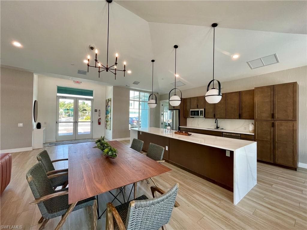 26390 Coco Cay Cir 101, Bonita Springs, FL 34135-24