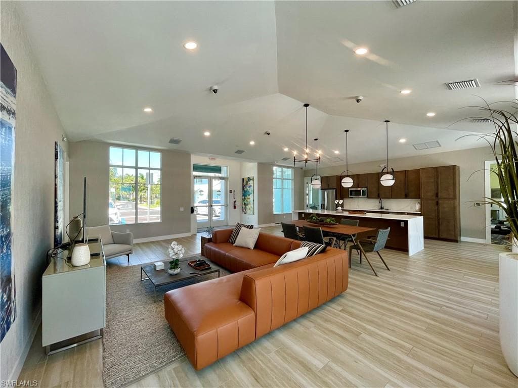 26390 Coco Cay Cir 101, Bonita Springs, FL 34135-25