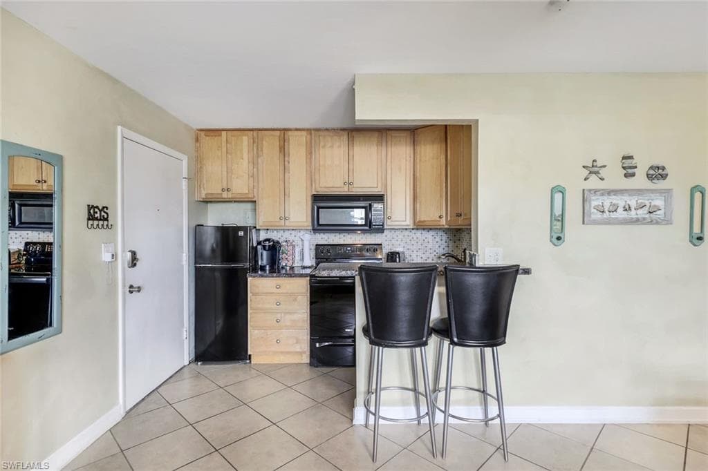 457 Tallwood St 406, Marco Island, FL 34145-9