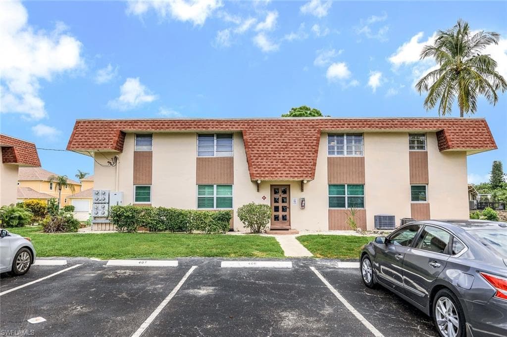 457 Tallwood St 406, Marco Island, FL 34145-19
