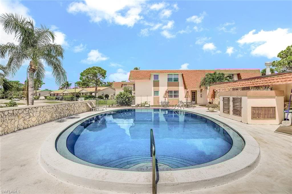 457 Tallwood St 406, Marco Island, FL 34145-3