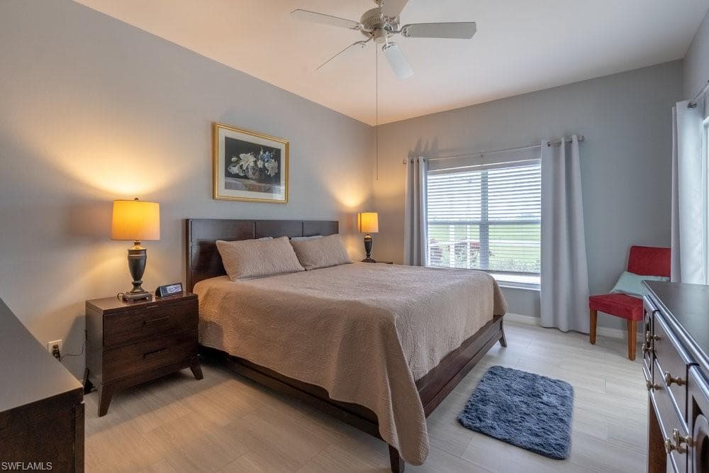7124 Falcons Glen Blvd, Naples, FL 34113-17