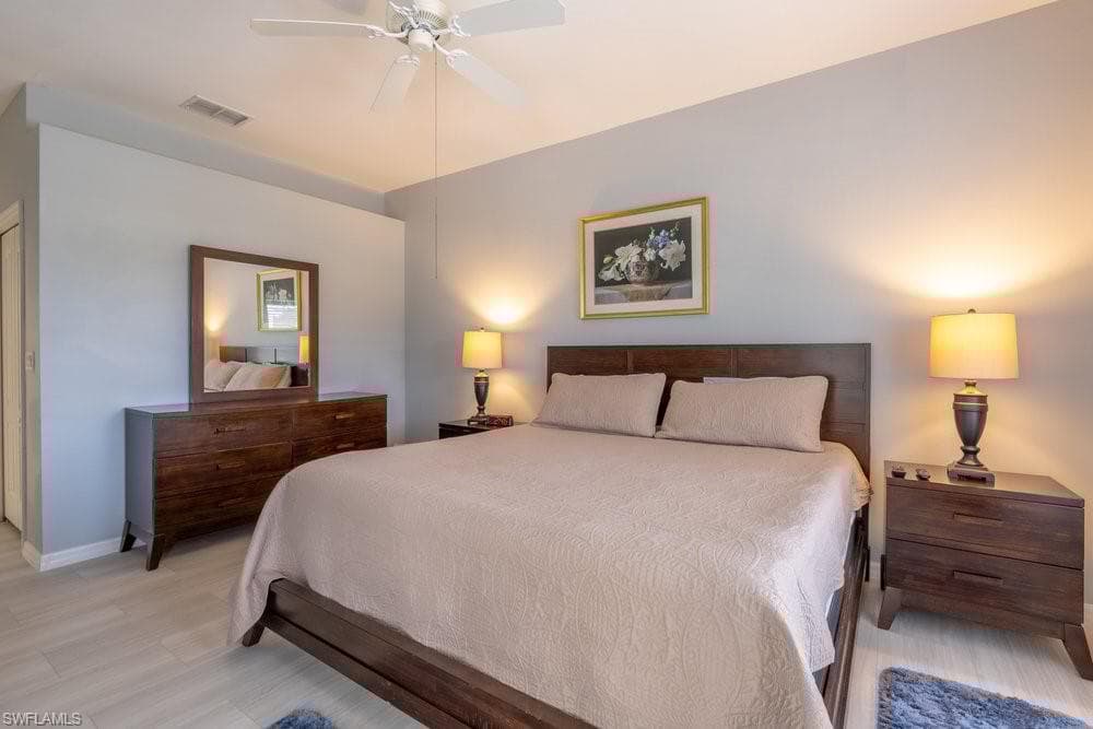 7124 Falcons Glen Blvd, Naples, FL 34113-19