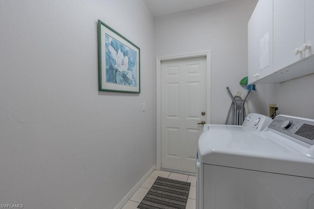 7124 Falcons Glen Blvd, Naples, FL 34113-27