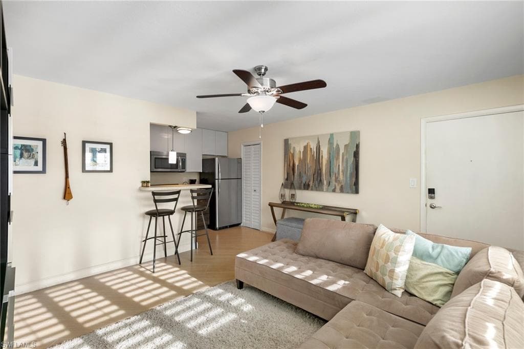 457 Tallwood St 403, Marco Island, FL 34145-8