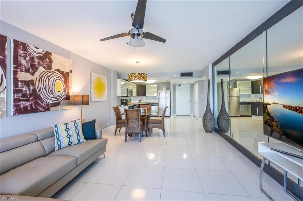 1 Bluebill Ave 503, Naples, FL 34108-8