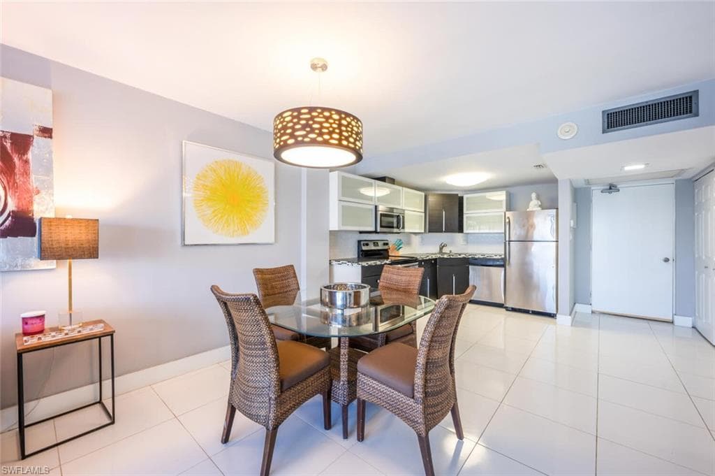 1 Bluebill Ave 503, Naples, FL 34108-10