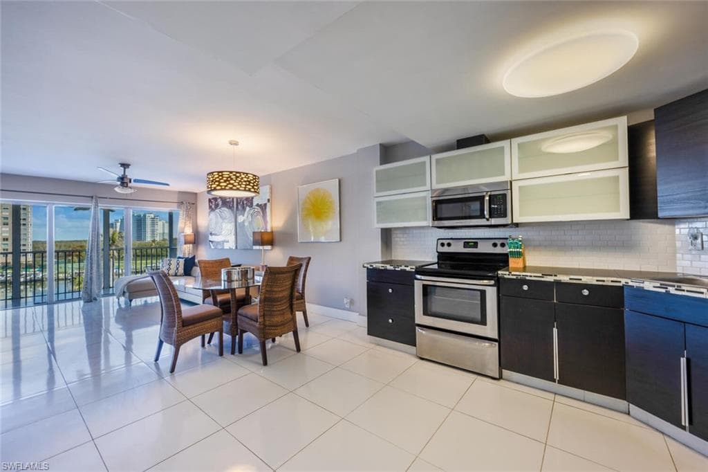 1 Bluebill Ave 503, Naples, FL 34108-11