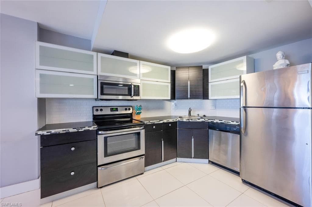1 Bluebill Ave 503, Naples, FL 34108-12
