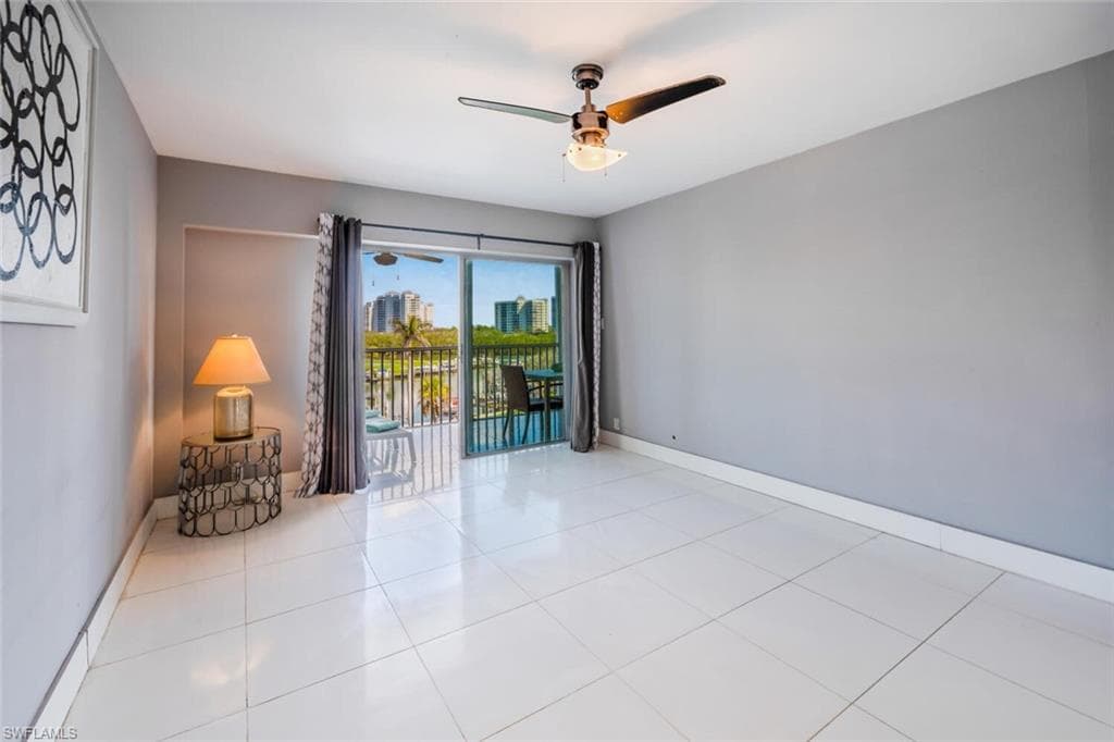 1 Bluebill Ave 503, Naples, FL 34108-16