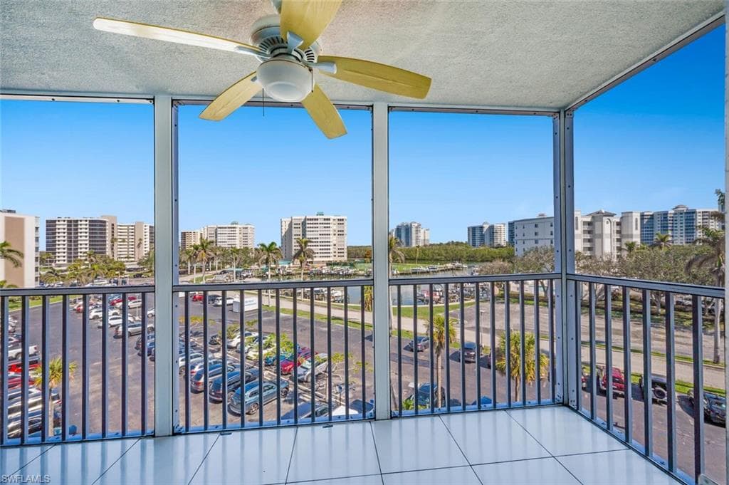 1 Bluebill Ave 503, Naples, FL 34108-3