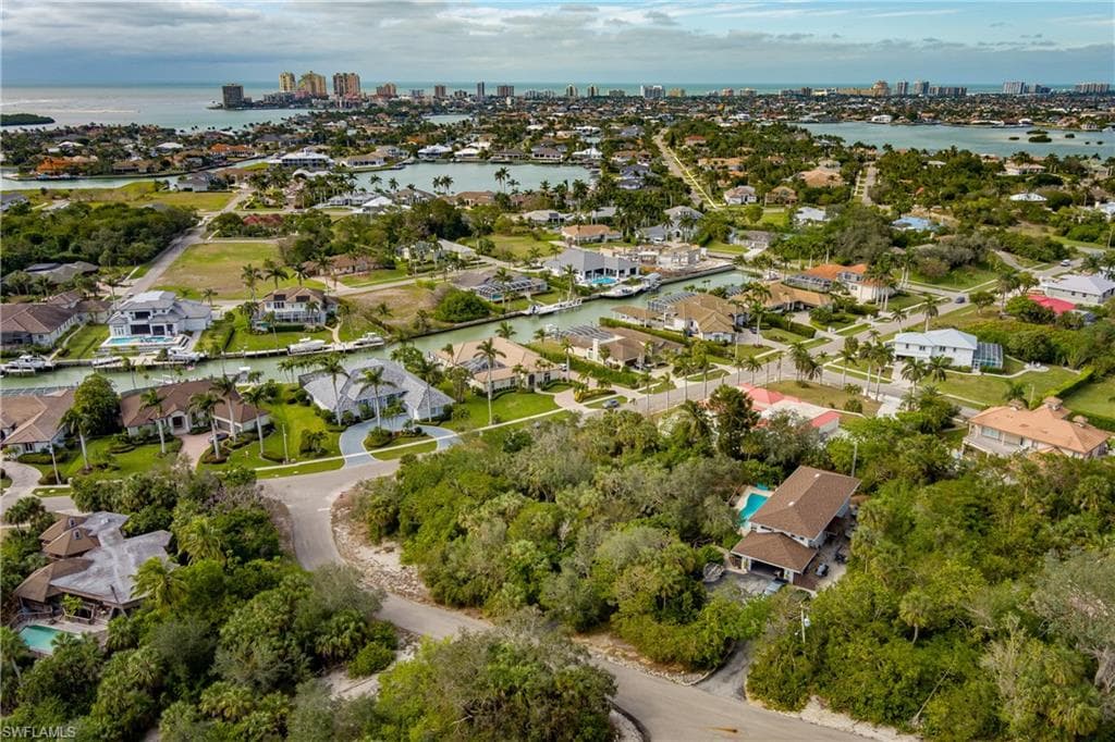 889 Scott Dr, Marco Island, FL 34145-15