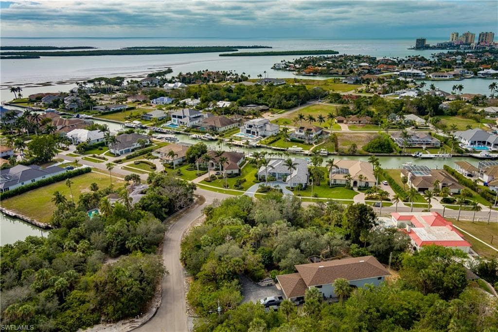 889 Scott Dr, Marco Island, FL 34145-16