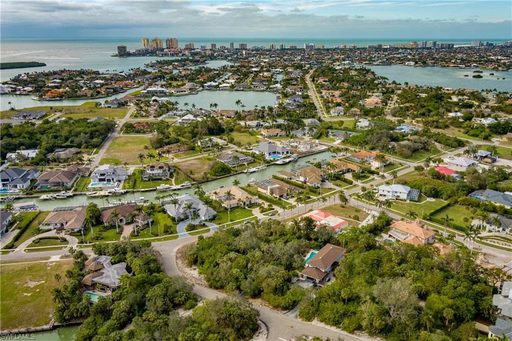 889 Scott Dr, Marco Island, FL 34145-23