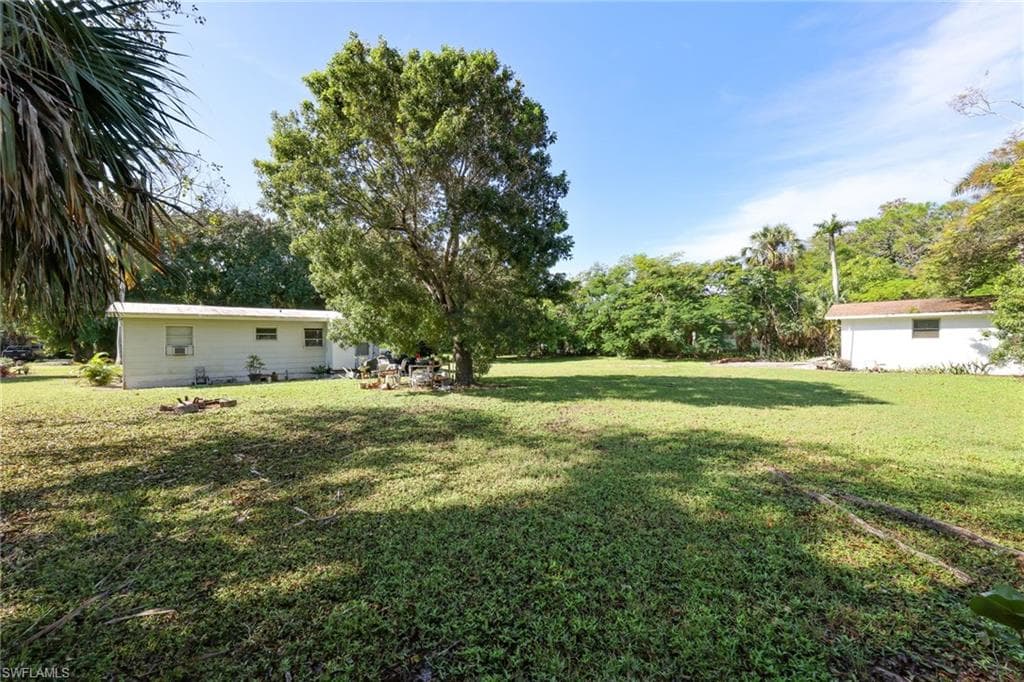 Xxxx Shady Rest Ln, Naples, FL 34103-4
