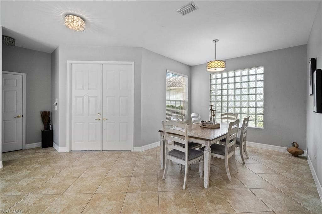 1384 Areca Cv, Naples, FL 34119-14