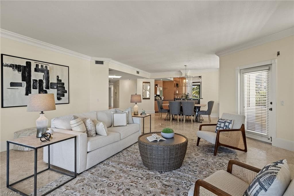 4400 Gulf Shore Blvd N 4-405, Naples, FL 34103-10
