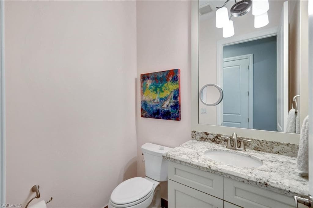 2431 Breakwater Way 10-101, Naples, FL 34112-23