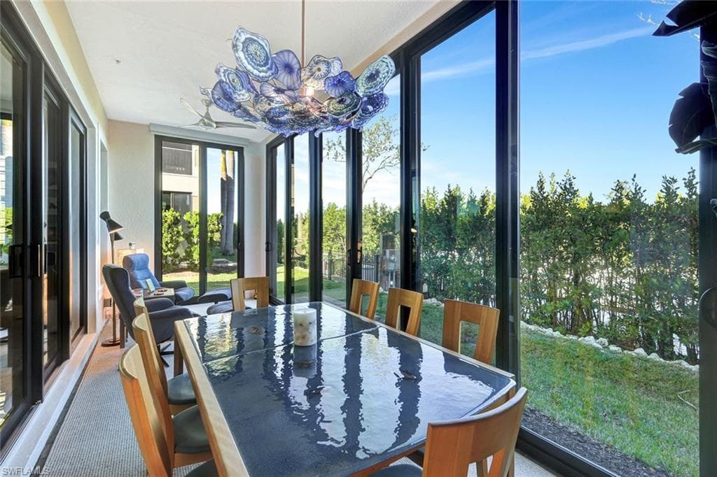2431 Breakwater Way 10-101, Naples, FL 34112-25