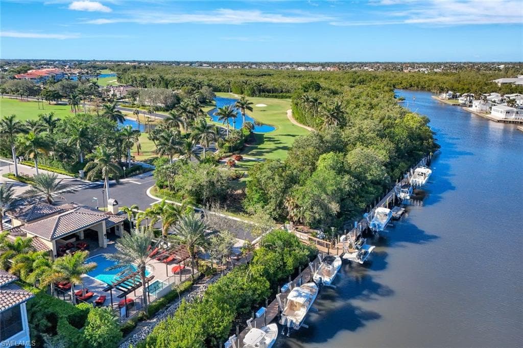 2431 Breakwater Way 10-101, Naples, FL 34112-30