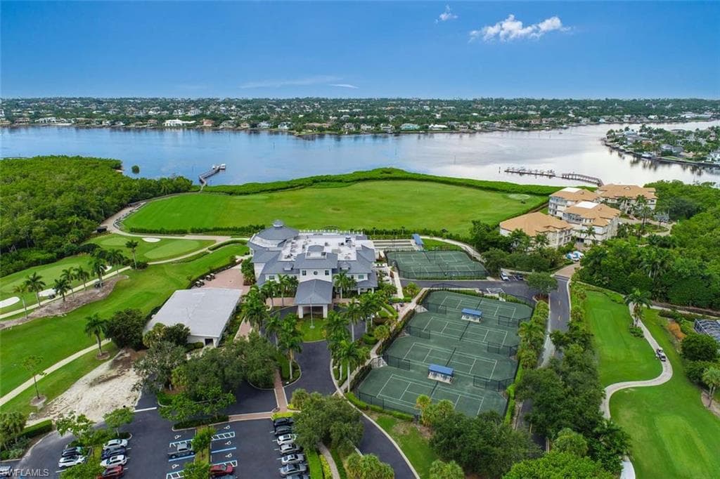 2431 Breakwater Way 10-101, Naples, FL 34112-42