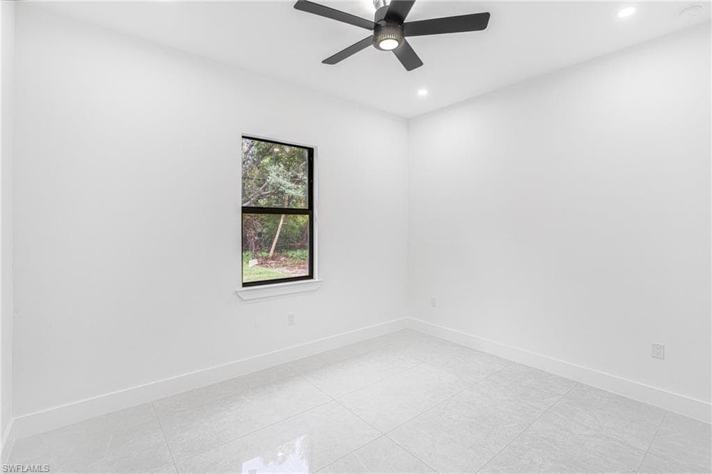 3611 34th St SW, Lehigh Acres, FL 33976-29