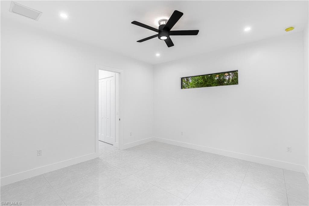3611 34th St SW, Lehigh Acres, FL 33976-31