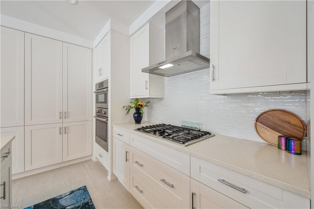 1135 3rd Ave S 304, Naples, FL 34102-12